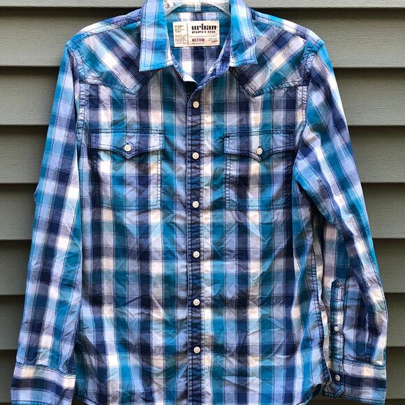 Urban Pipeline Blue Plaid Long Sleeve Button Down Shirt Medium - Picture 1 of 7
